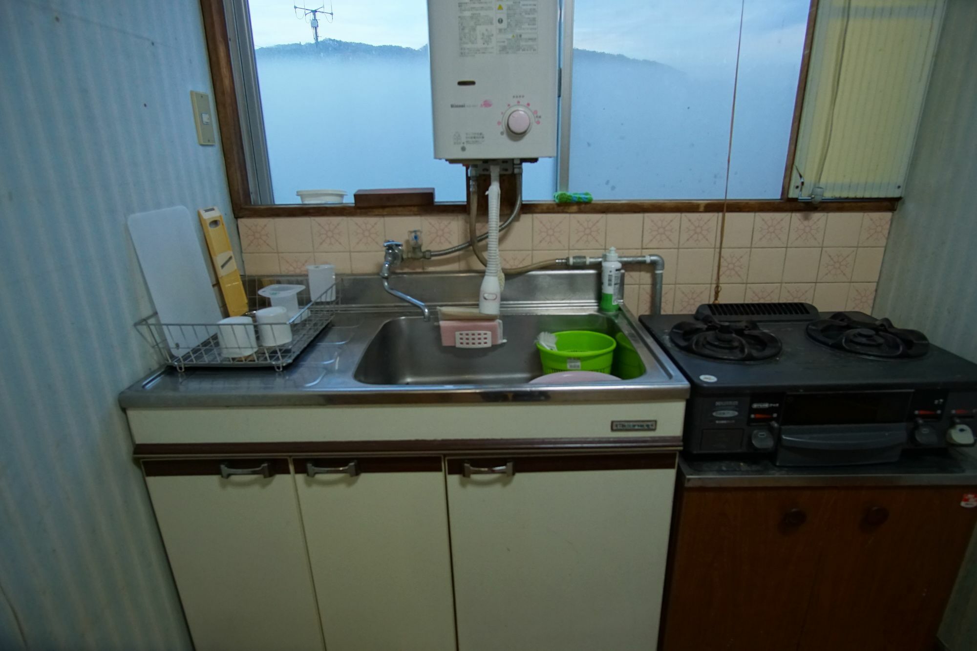 Hakuba Station Guesthouse En Bagian luar foto